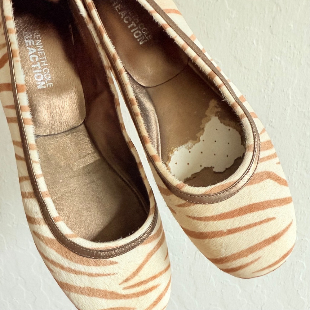 Kenneth Cole Reaction Women's Beige/Brown Zebra Print Ballet Flats Size 7 - Picture 6 of 8